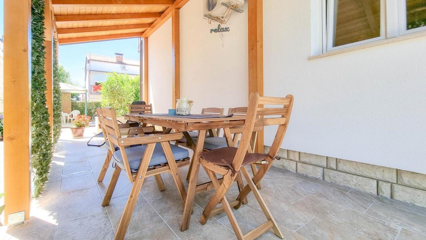 Appartement Bosko à Umag Extérieur photo